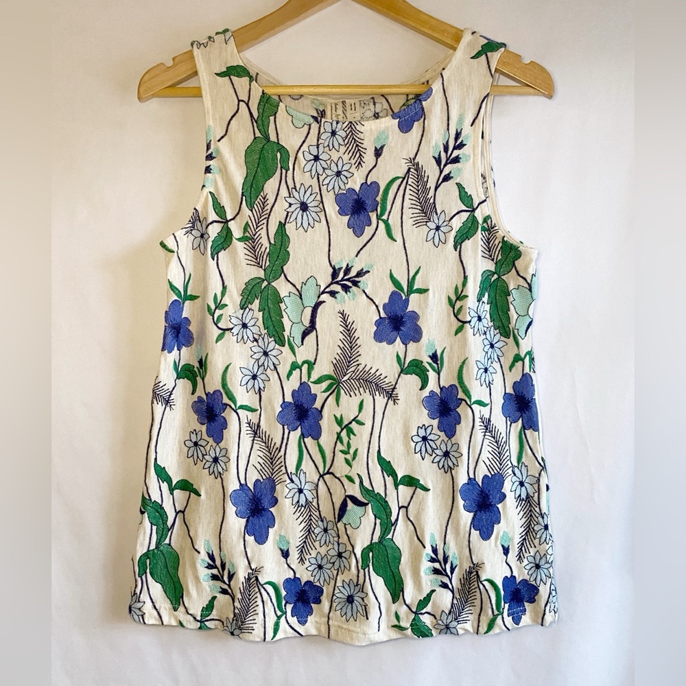 EUC Anthropologie MEADOW RUE Embroidered Floral Tank in Cream, Blue, & Green